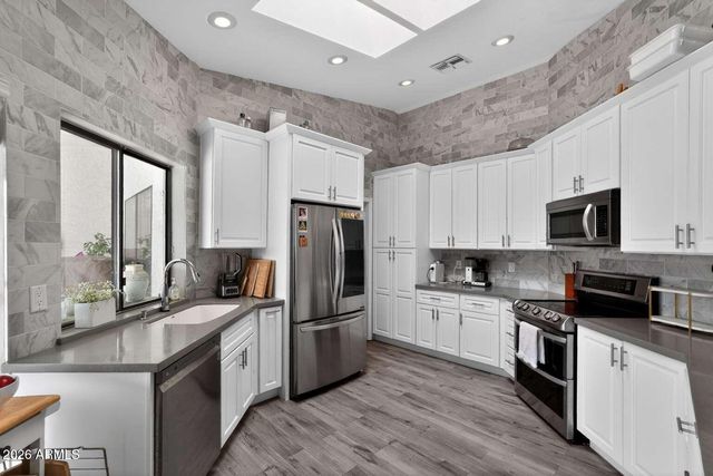 623 N LA LOMA Avenue, Litchfield Park, AZ 85340