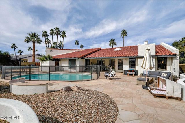 623 N LA LOMA Avenue, Litchfield Park, AZ 85340