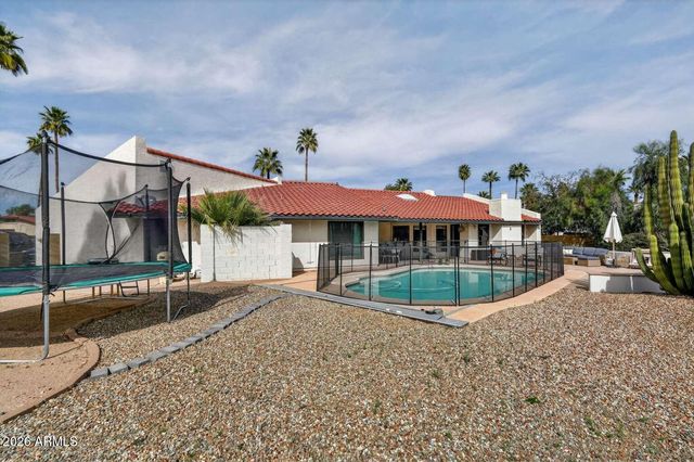 623 N LA LOMA Avenue, Litchfield Park, AZ 85340