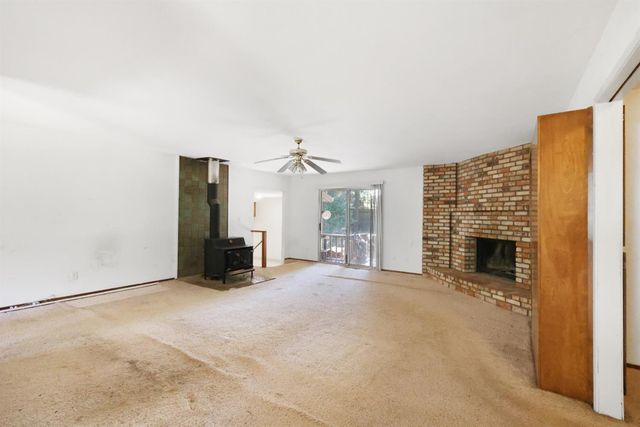 19688 Murphy Rd, Pine Grove, CA 95665