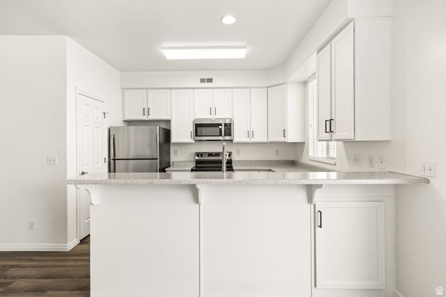 486 N KENT DR, North Salt Lake, UT 84054