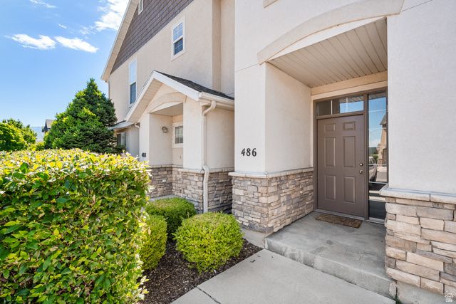 486 N KENT DR, North Salt Lake, UT 84054