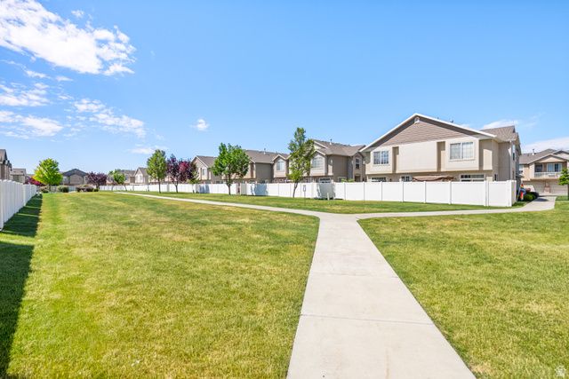 486 N KENT DR, North Salt Lake, UT 84054