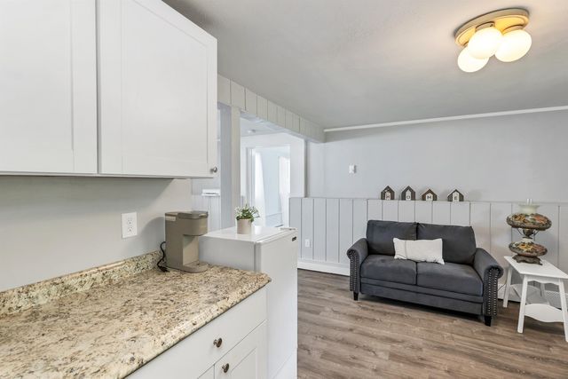 6 Mont Vernon Drive, Londonderry, NH 03053