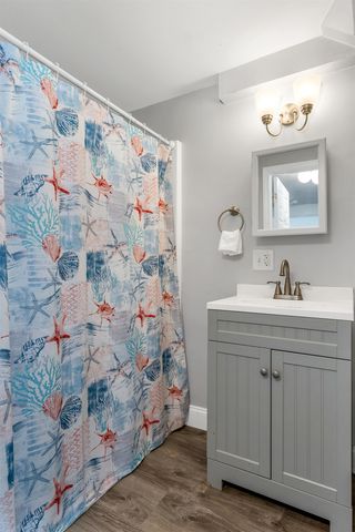 6 Mont Vernon Drive, Londonderry, NH 03053