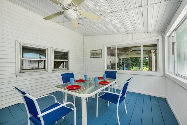 6 Mont Vernon Drive, Londonderry, NH 03053