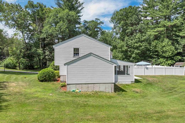 6 Mont Vernon Drive, Londonderry, NH 03053