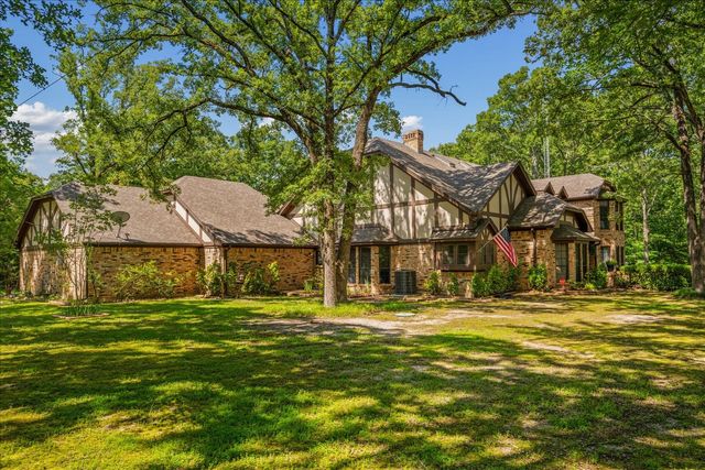 3775 Wildwood Drive, Campbell, TX 75422