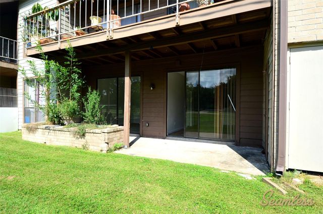 8253 Sands Point Drive 165, Houston, TX 77036