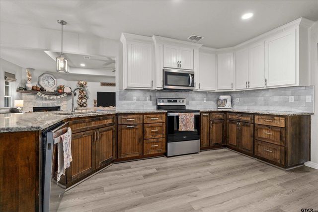 1703 County Road 3402, Bullard, TX 75757