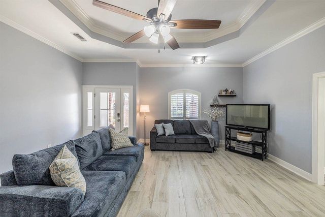 188 Lansdown Drive, Houma, LA 70360