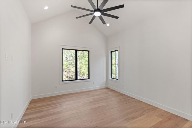 788 Blackberry Ridge Drive, Lenoir City, TN 37772