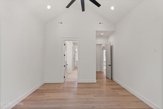 788 Blackberry Ridge Drive, Lenoir City, TN 37772