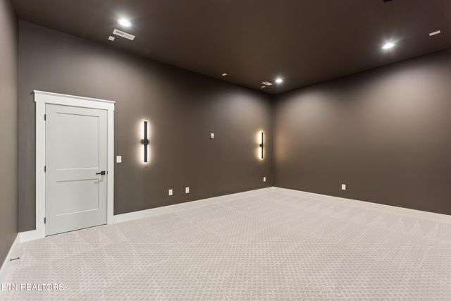 788 Blackberry Ridge Drive, Lenoir City, TN 37772