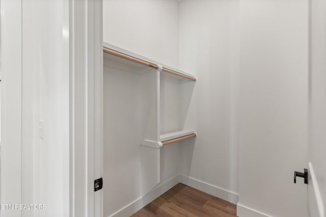 788 Blackberry Ridge Drive, Lenoir City, TN 37772