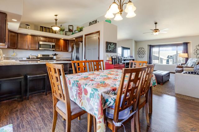 4907 TUPELO DR, Rapid City, SD 57701