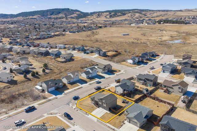 4907 TUPELO DR, Rapid City, SD 57701