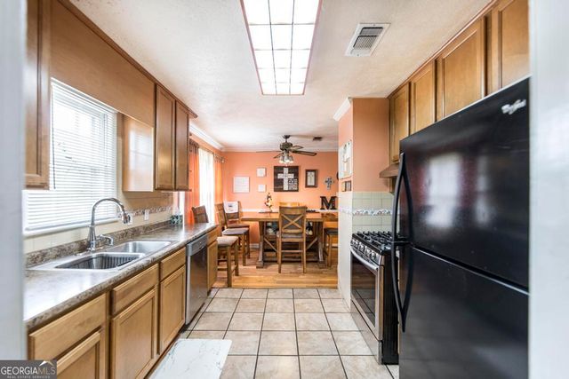 4782 Two Oak Drive, Macon, GA 31210