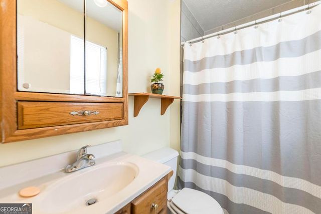 4782 Two Oak Drive, Macon, GA 31210