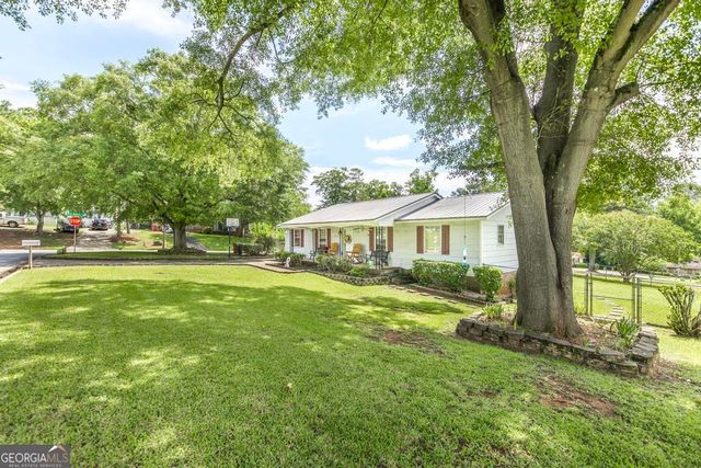 4782 Two Oak Drive, Macon, GA 31210
