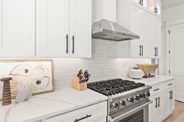 5 Palm Ridge Road, Miramar Beach, FL 32550