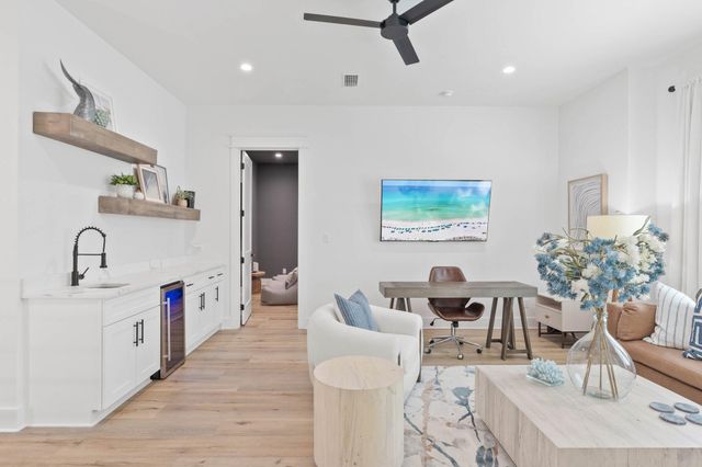 5 Palm Ridge Road, Miramar Beach, FL 32550