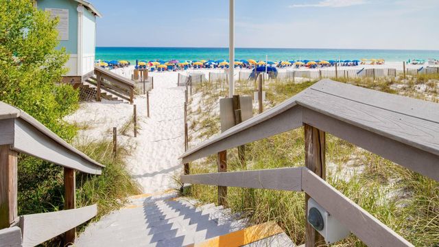 5 Palm Ridge Road, Miramar Beach, FL 32550