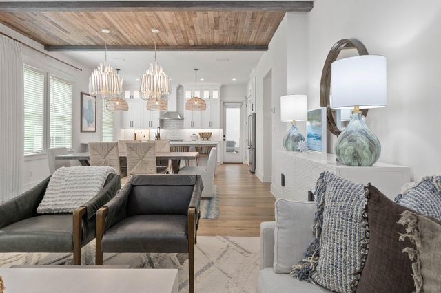 5 Palm Ridge Road, Miramar Beach, FL 32550