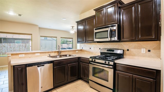 1801 Potrillo Lane, Fort Worth, TX 76131