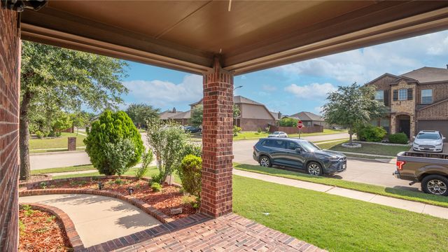 1801 Potrillo Lane, Fort Worth, TX 76131