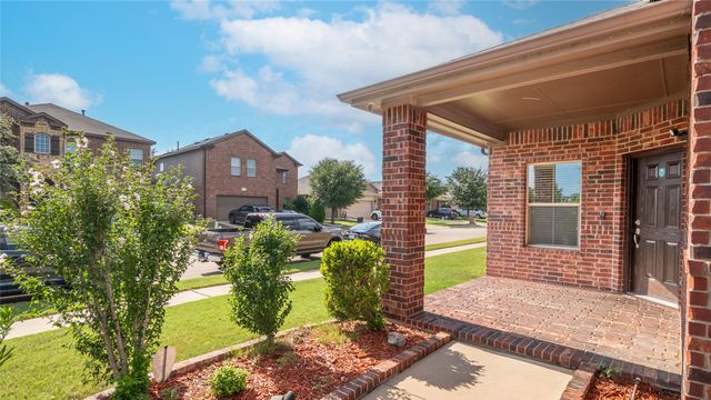 1801 Potrillo Lane, Fort Worth, TX 76131