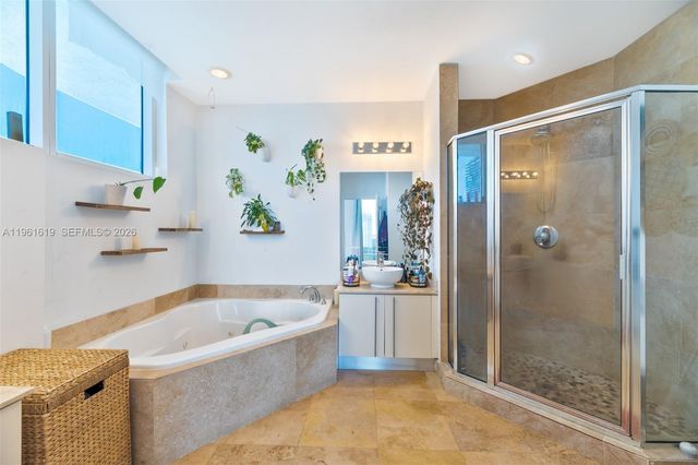 700 NE 25th St 1603, Miami, FL 33137