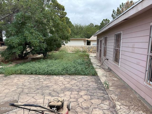3025 OAK TOWER Place, El Paso, TX 79936