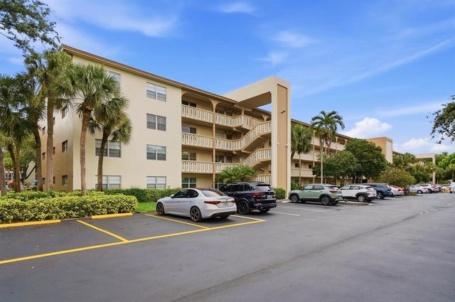 2302 Lucaya Lane E1, Coconut Creek, FL 33066