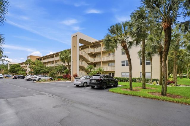 2302 Lucaya Lane E1, Coconut Creek, FL 33066