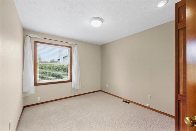 1007 N Arnim Ave, Deer Park, WA 99006