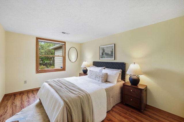 1007 N Arnim Ave, Deer Park, WA 99006