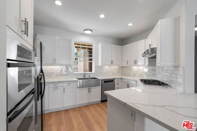 5935 Playa Vista Drive 410, Los Angeles, CA 90094