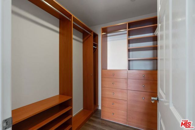 5935 Playa Vista Drive 410, Los Angeles, CA 90094