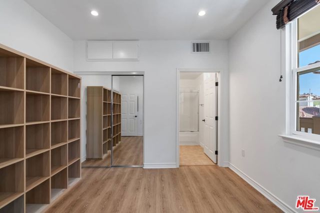 5935 Playa Vista Drive 410, Los Angeles, CA 90094