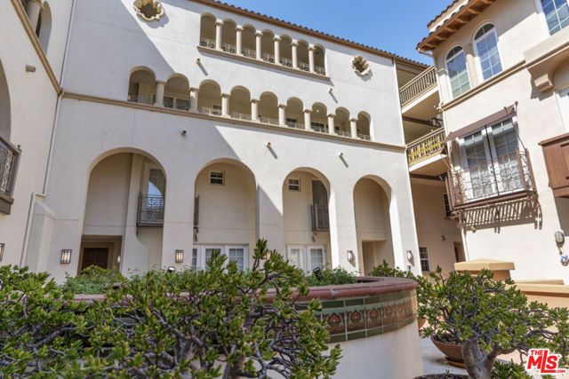 5935 Playa Vista Drive 410, Los Angeles, CA 90094