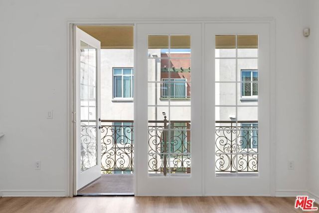 5935 Playa Vista Drive 410, Los Angeles, CA 90094