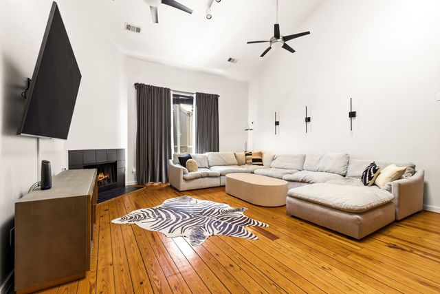3836 San Jacinto Street, Dallas, TX 75204