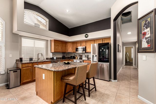 22814 N 32ND Avenue, Phoenix, AZ 85027