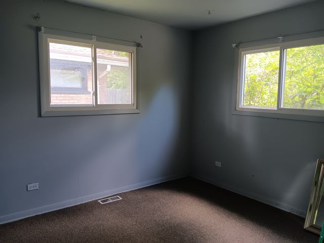 1521 E 13th Place, Ford Heights, IL 60411