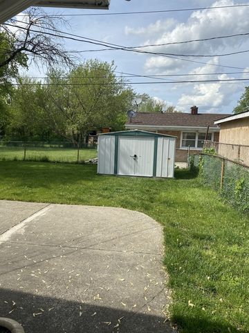 1521 E 13th Place, Ford Heights, IL 60411