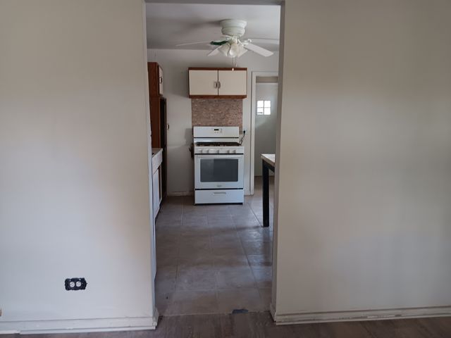 1521 E 13th Place, Ford Heights, IL 60411