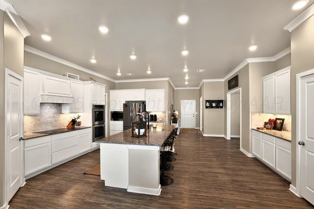 2701 DAYBREAK Lane, Amarillo, TX 79124