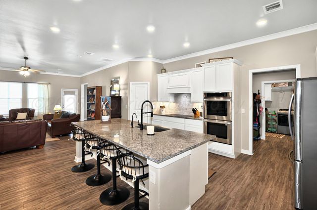 2701 DAYBREAK Lane, Amarillo, TX 79124