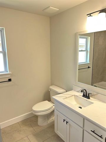 19604 Taggert Drive, Edmond, OK 73012